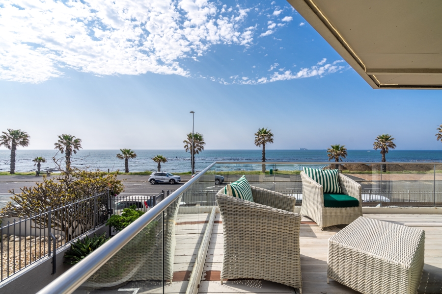 3 Bedroom Property for Sale in Mouille Point Western Cape